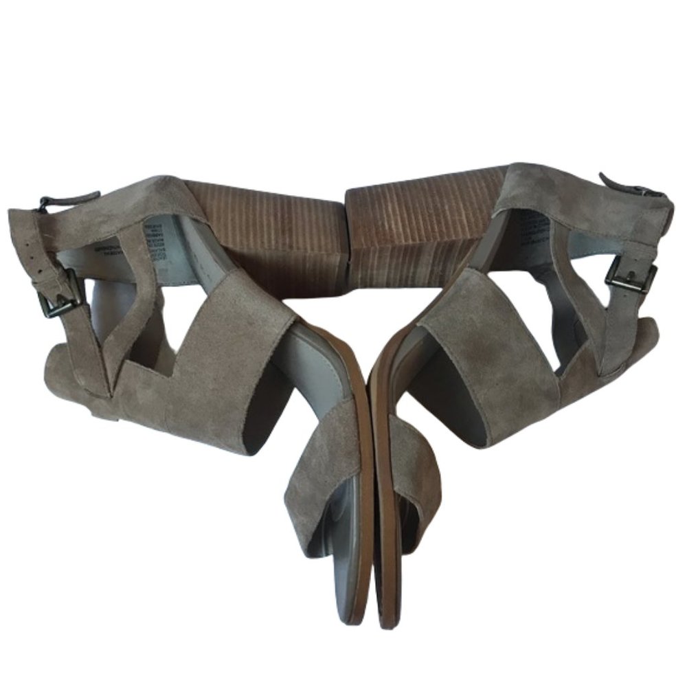Hinge Women’s Tan Suede Block Heel Sandals Size 11.5M - Picture 5 of 8